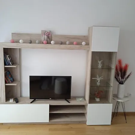 Happy Day Apartment Obrenovac (Belgrade)
