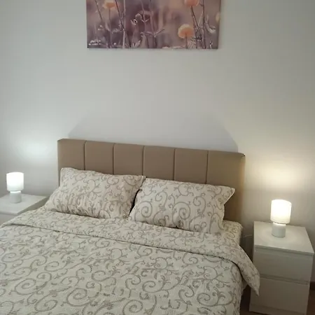 Apartment Happy Day Obrenovac (Belgrade)